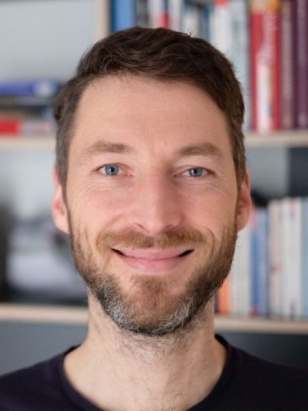 Ein Portrait Foto von Marco Doth