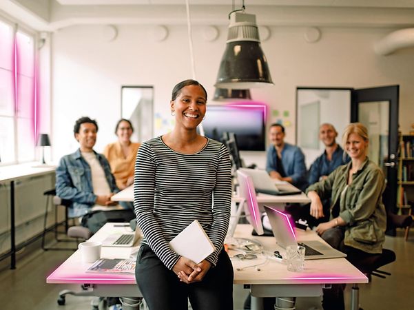 Staff in the office are online via Telekom's fibre-optic connection